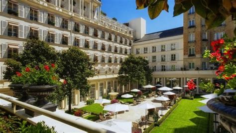 10 Best Paris Hotels: HD Photos + Reviews of Hotels in Paris.